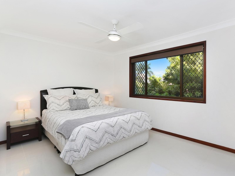 13 Jaguar Drive, Bundall QLD 4217