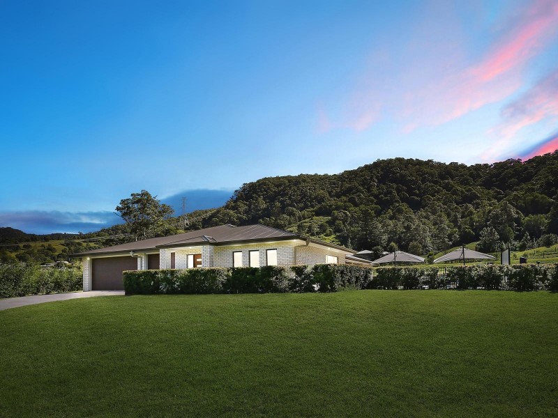 15 Del Court, Wongawallan QLD 4210