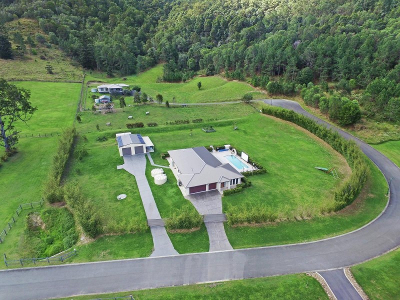 15 Del Court, Wongawallan QLD 4210