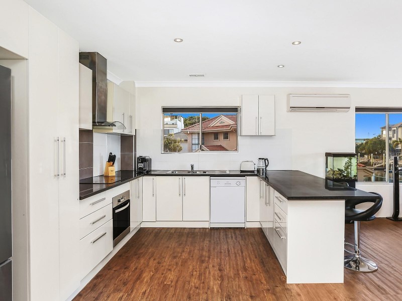 3/17 Madang Crescent, Runaway Bay QLD 4216