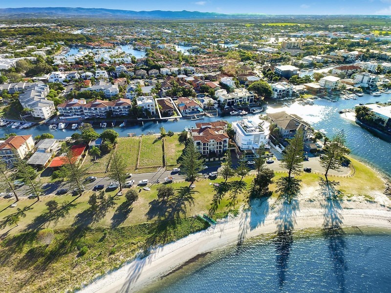 3/17 Madang Crescent, Runaway Bay QLD 4216