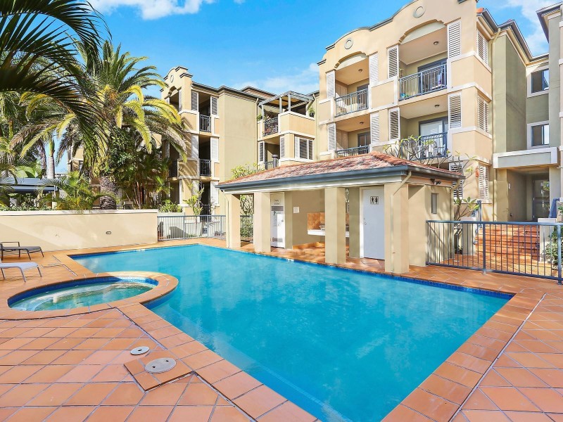 28/38 Petrel Avenue, Mermaid Beach QLD 4218