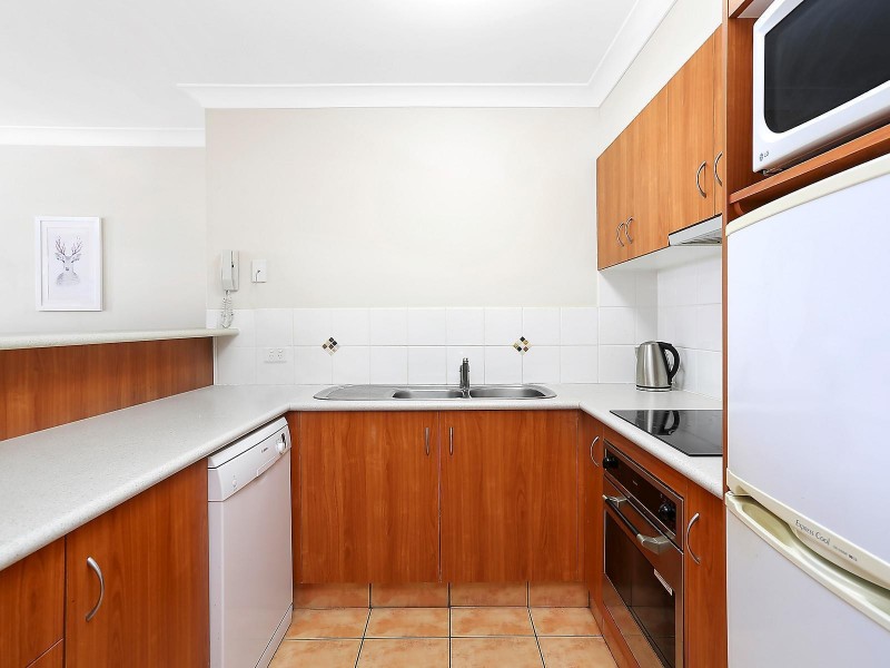 28/38 Petrel Avenue, Mermaid Beach QLD 4218