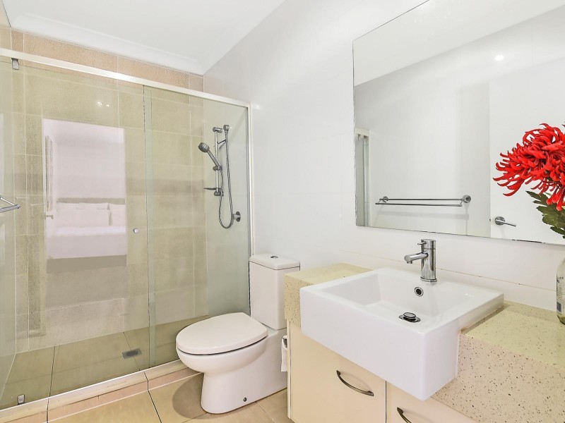 1/84 Falconer Street, Southport QLD 4215