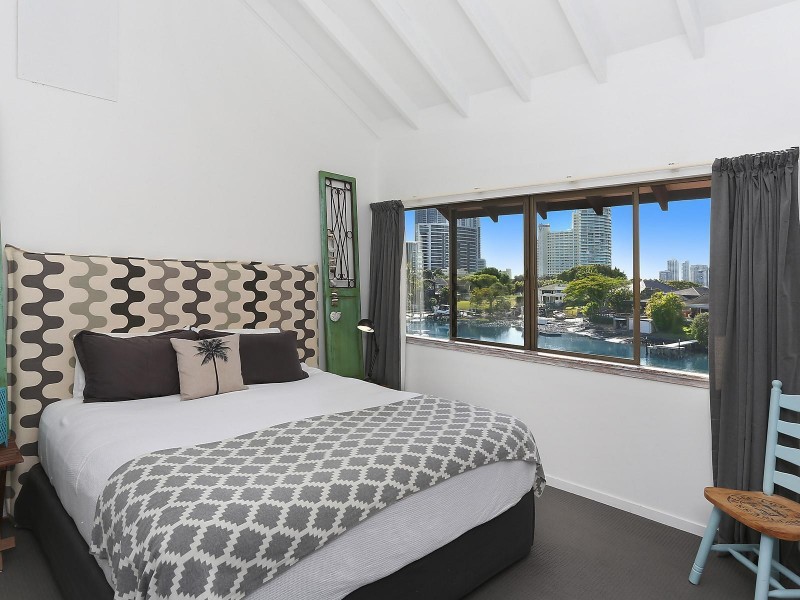 13 Radford Street, Southport QLD 4215