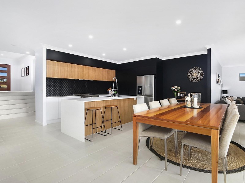 31 Butcher Bird Circuit, Upper Coomera QLD 4209