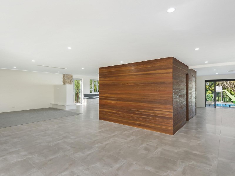 154 Alison Road, Carrara QLD 4211