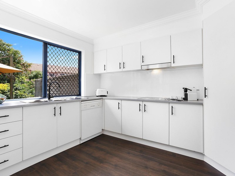 29/1 Bronberg Court, Southport QLD 4215