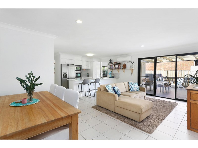 13 Konda Way, Robina QLD 4226