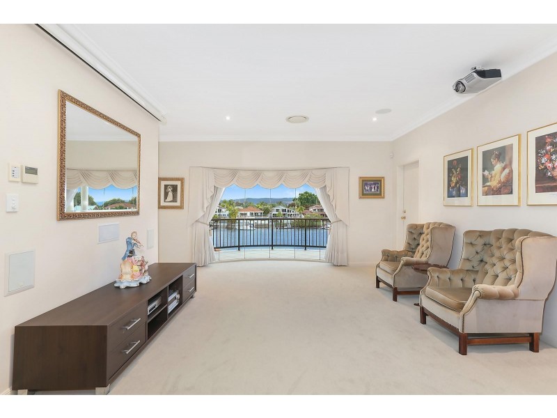 41 Sir Bruce Small Boulevard, Benowa Waters QLD 4217