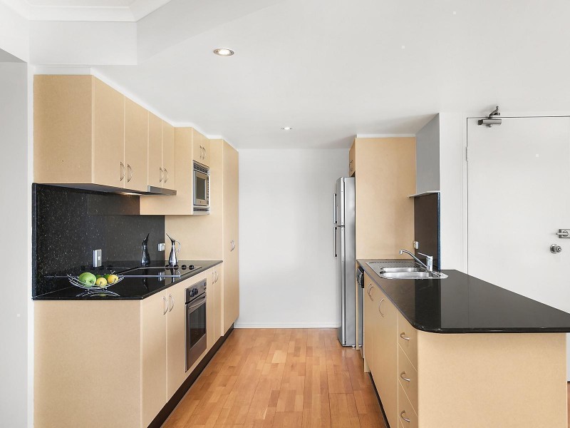 3/134 Stanhill Drive, Surfers Paradise QLD 4217