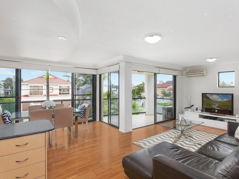 3/134 Stanhill Drive, Surfers Paradise QLD 4217