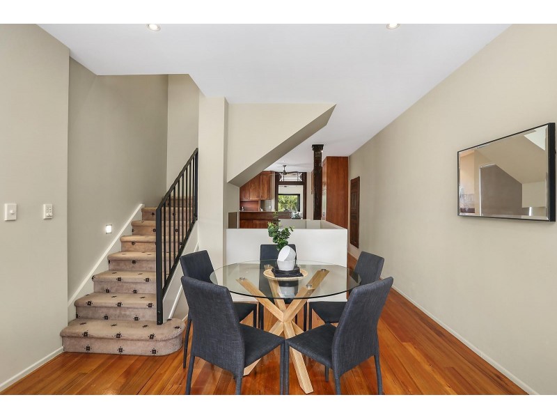 2/41 Montana Road, Mermaid Beach QLD 4218