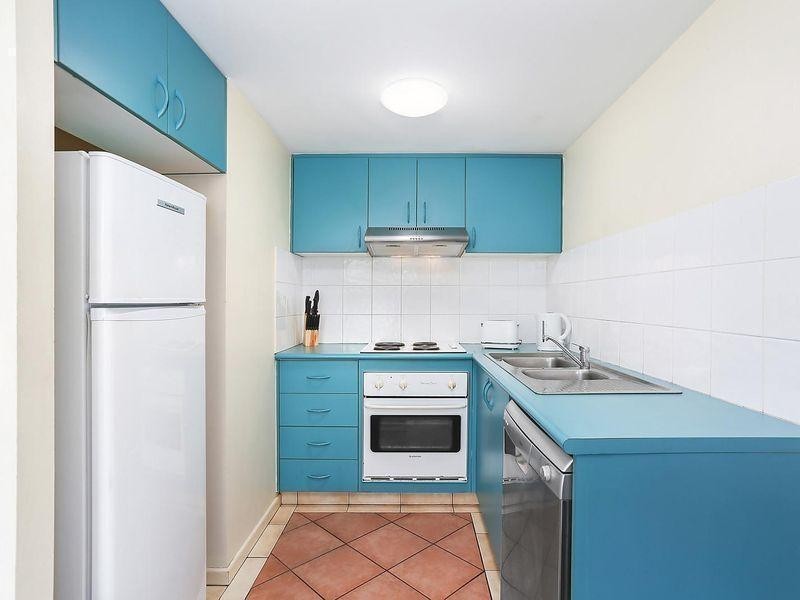 16/193 Surf Parade, Surfers Paradise QLD 4217