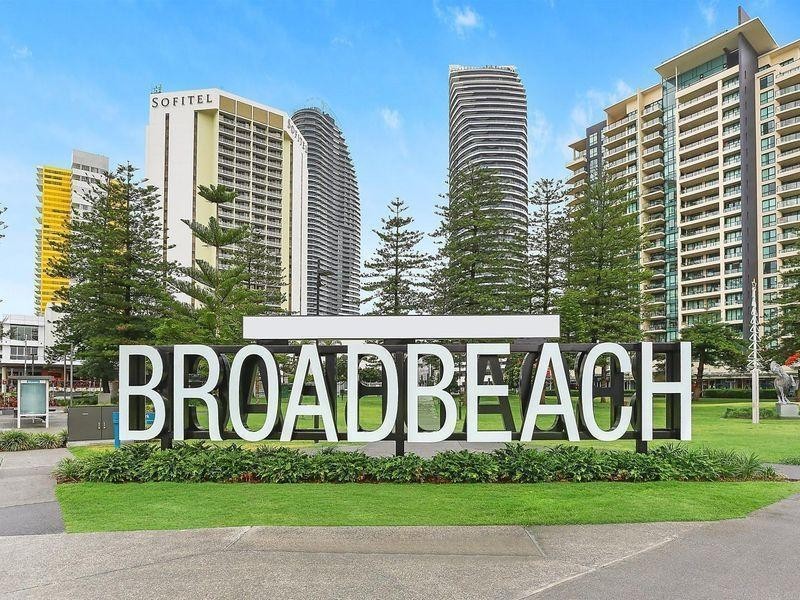 16/193 Surf Parade, Surfers Paradise QLD 4217