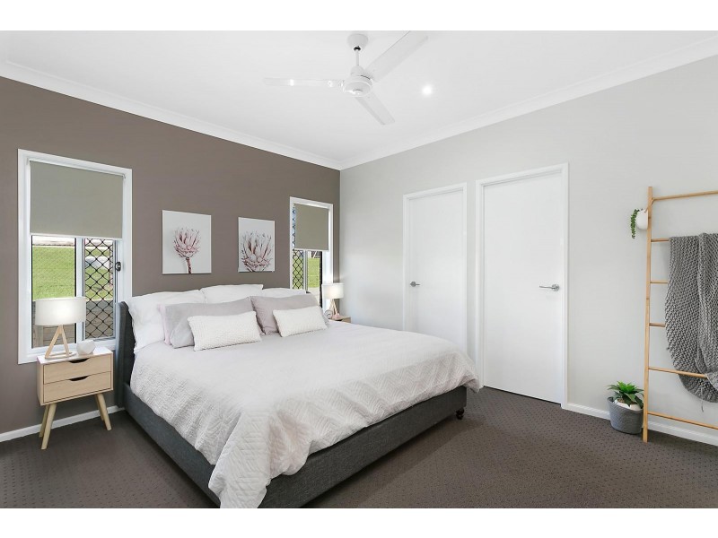 92 Martin Place, Tamborine QLD 4270