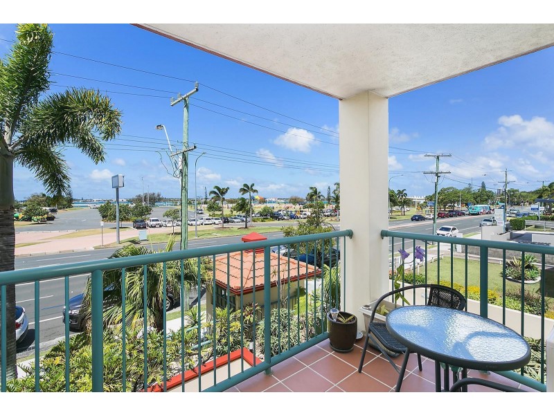 11/140 Marine Parade, Southport QLD 4215