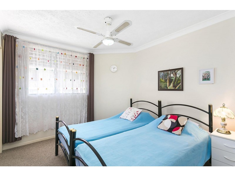 11/140 Marine Parade, Southport QLD 4215