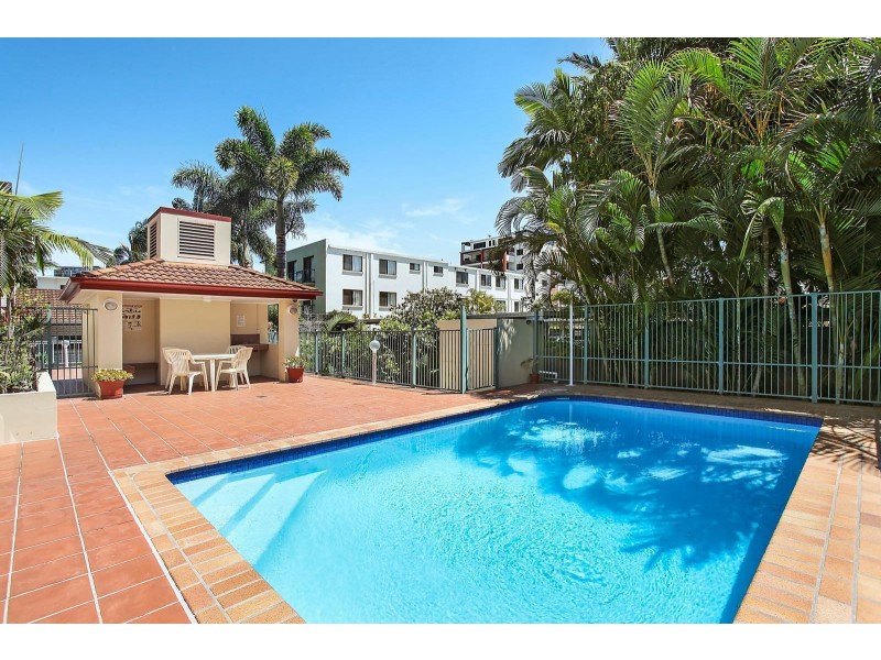 11/140 Marine Parade, Southport QLD 4215