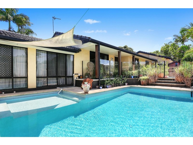 4 Yarradup Street, Ashmore QLD 4214