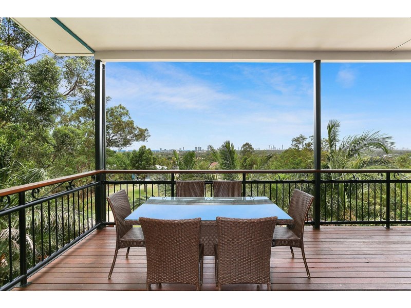 36 Uplands Drive, Parkwood QLD 4214