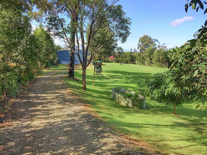 36 Uplands Drive, Parkwood QLD 4214