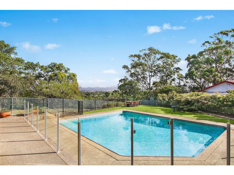 10 Binalong Drive, Ashmore QLD 4214