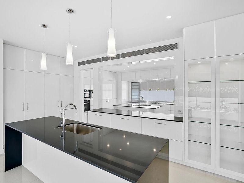 24 Shearwater Esplanade, Runaway Bay QLD 4216