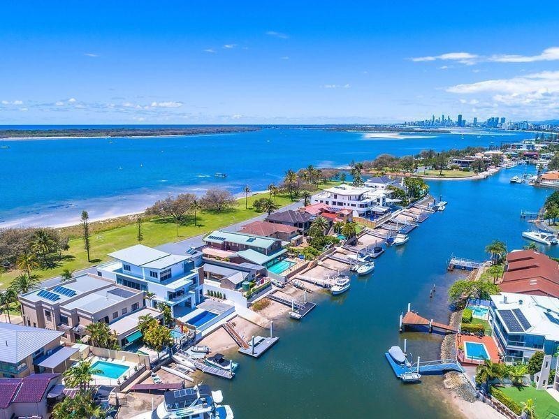 24 Shearwater Esplanade, Runaway Bay QLD 4216
