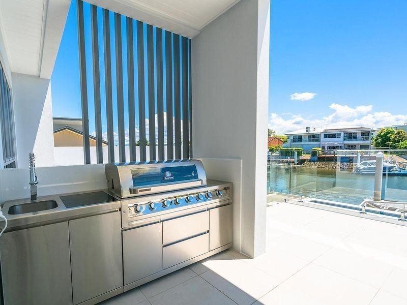24 Shearwater Esplanade, Runaway Bay QLD 4216