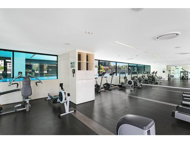 405/1 Oracle Boulevard, Broadbeach QLD 4218