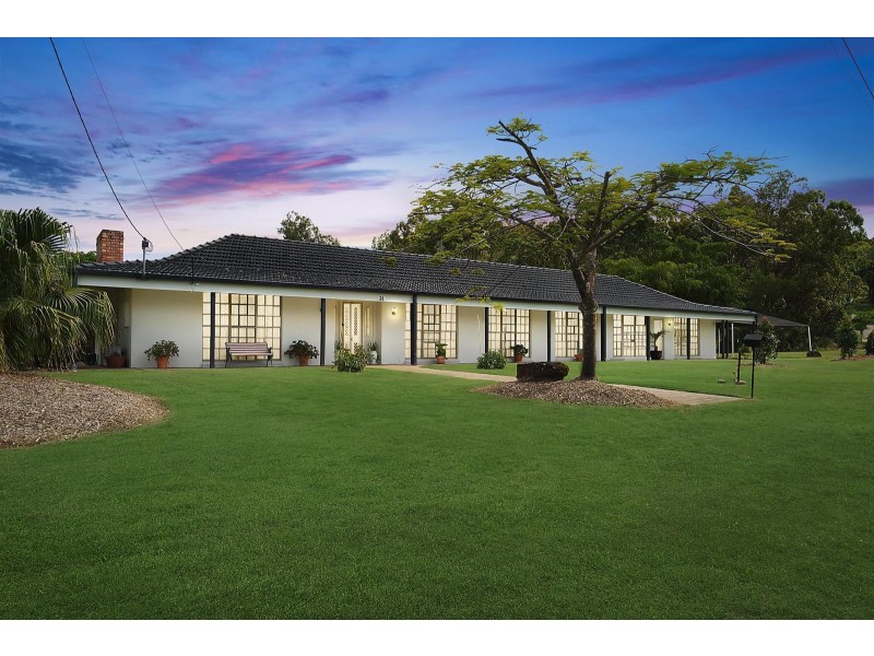 38 Wallaby Drive, Mudgeeraba QLD 4213