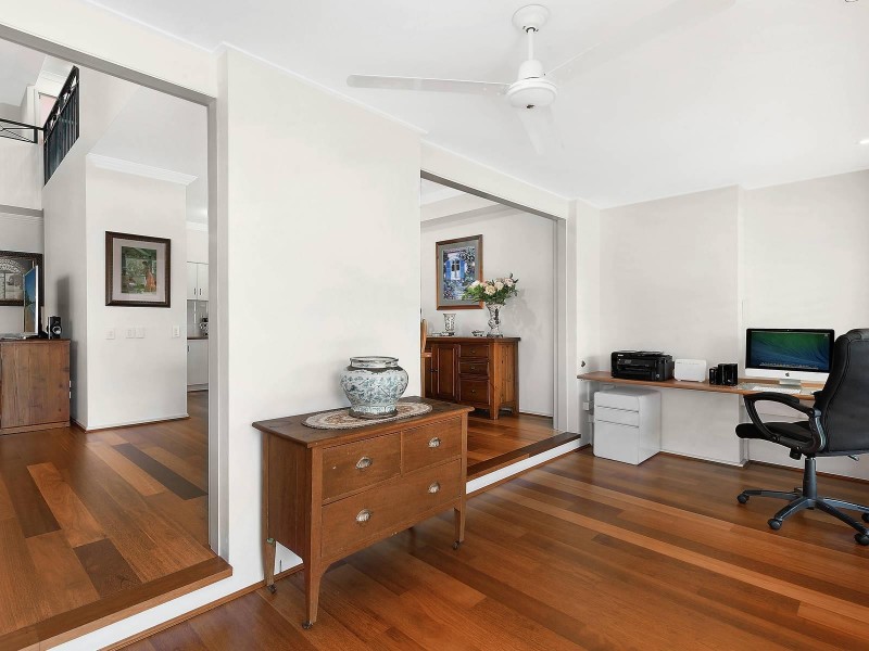 38/2 Bronberg Court, Southport QLD 4215