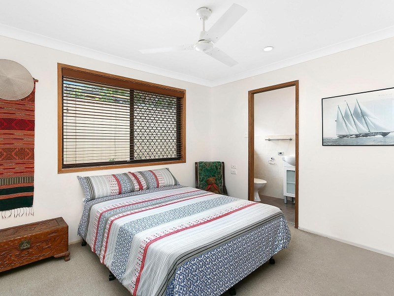 3 Mingaletta Drive, Ashmore QLD 4214