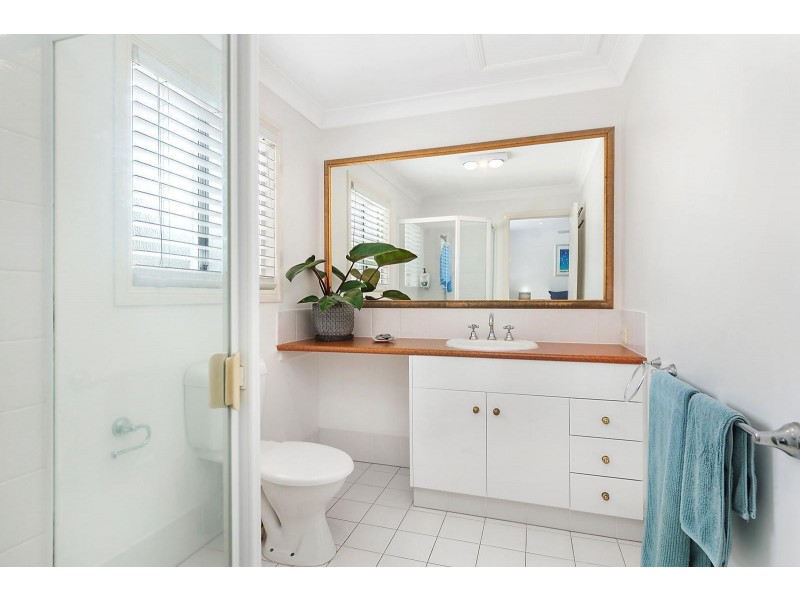 21/100 Cotlew Street East, Southport QLD 4215