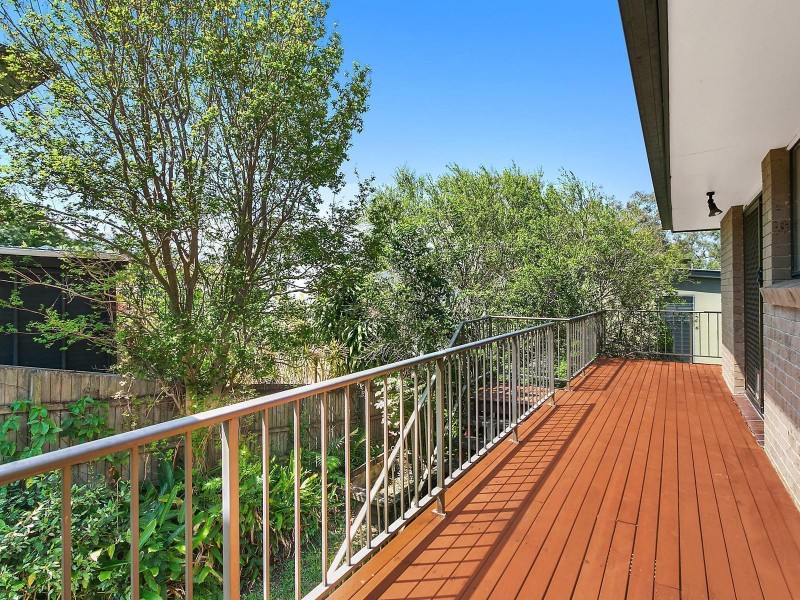 5 Walter Street, Labrador QLD 4215