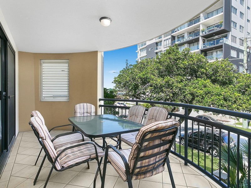 221/392 Marine Parade, Southport QLD 4215