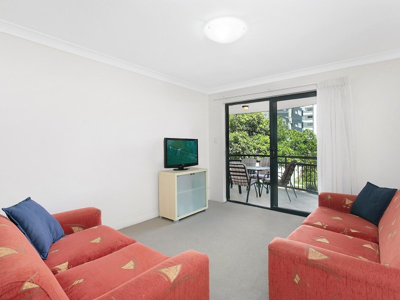 221/392 Marine Parade, Southport QLD 4215