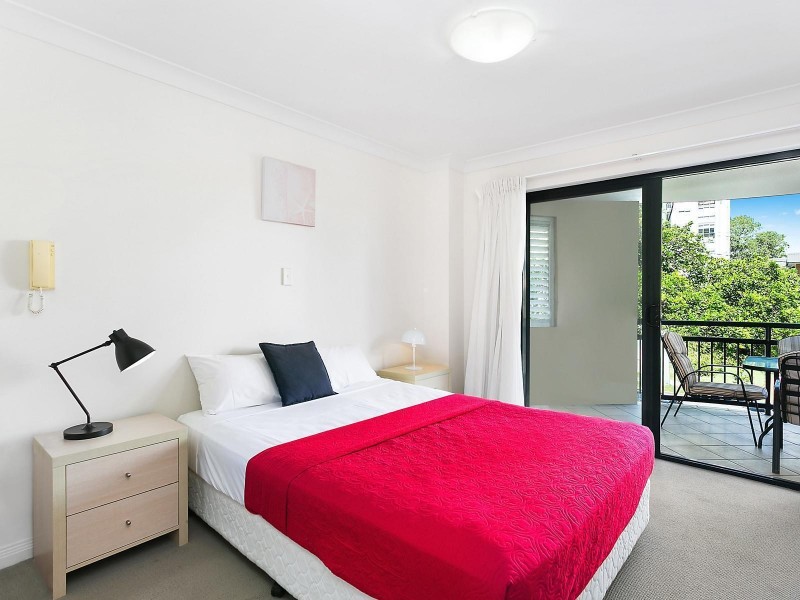 221/392 Marine Parade, Southport QLD 4215