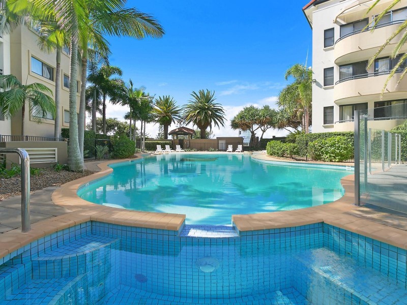 221/392 Marine Parade, Southport QLD 4215