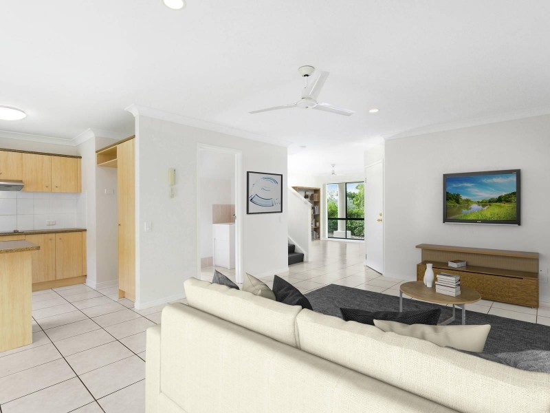 24/1 Hervey Street, Pacific Pines QLD 4211