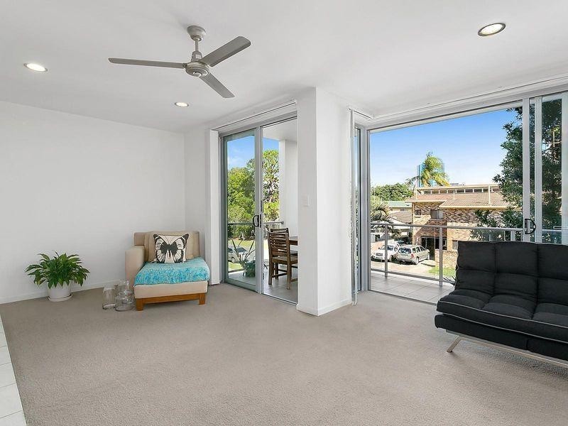 5/43 Anembo Street, Surfers Paradise QLD 4217