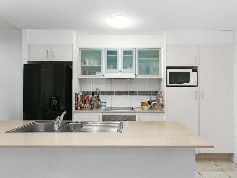 5/43 Anembo Street, Surfers Paradise QLD 4217