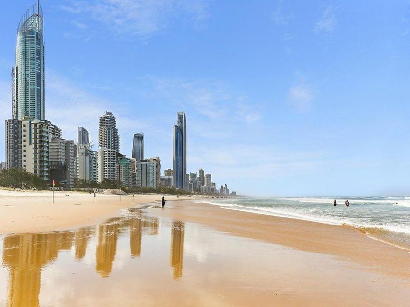 102/5 Enderley Avenue, Surfers Paradise QLD 4217
