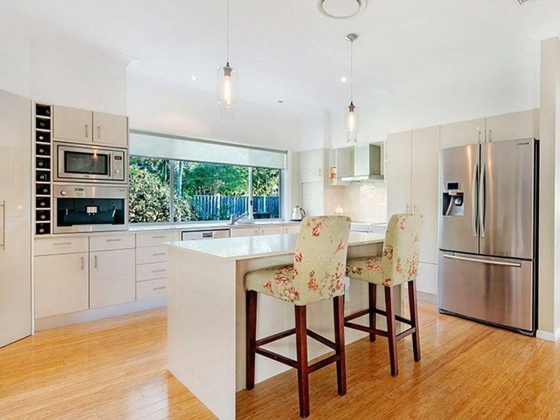 64 Riverdowns Crescent, Helensvale QLD 4212