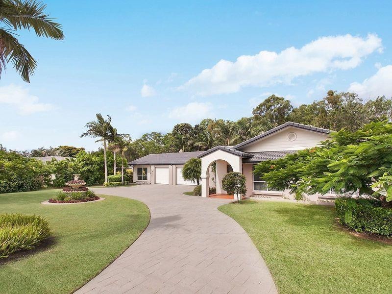 64 Riverdowns Crescent, Helensvale QLD 4212