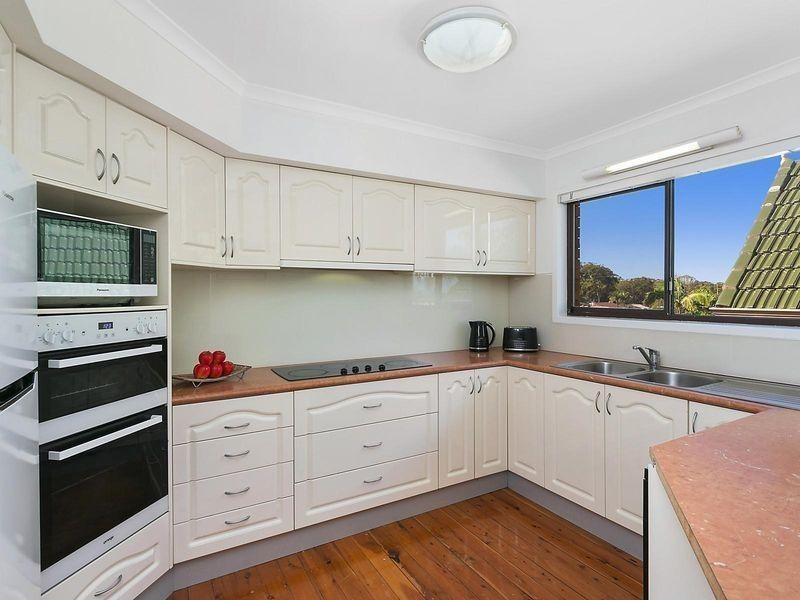 13 Coolibah Street, Southport QLD 4215