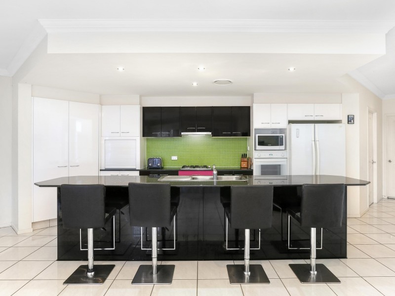 19 Sarasota Key, Broadbeach Waters QLD 4218