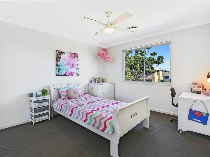 1/84 Falconer Street, Southport QLD 4215
