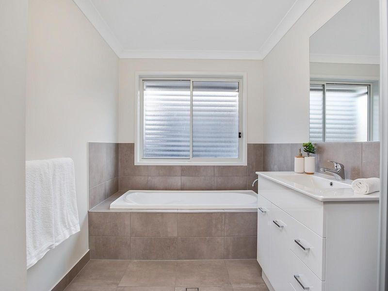 1 Abilene Place, Reedy Creek QLD 4227